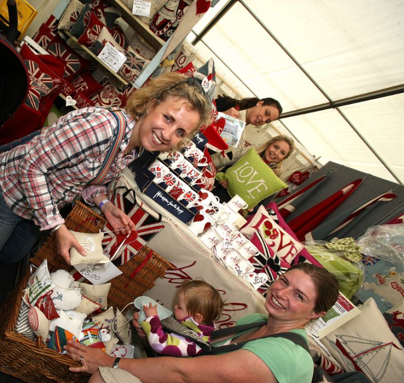 Exhibitors, Shopping and Food
